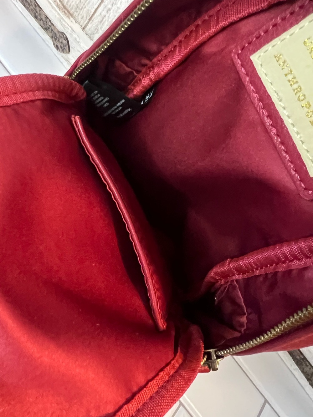 Urban originals Anthropology Red vegan Leather Crossbody Sling Bag – Women - Picture 4 of 7